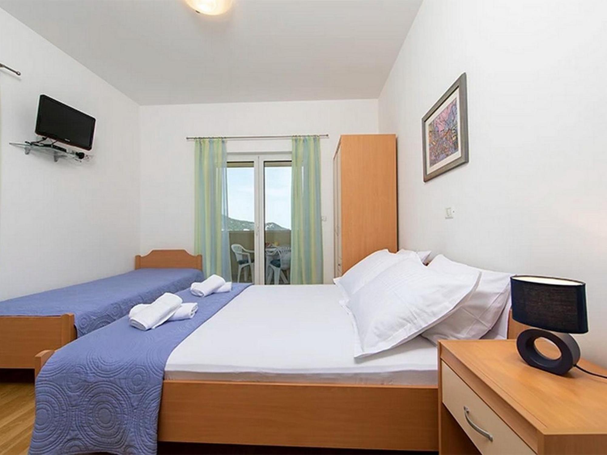 Apartments By The Sea Igrane, Makarska - 17292 객실 사진