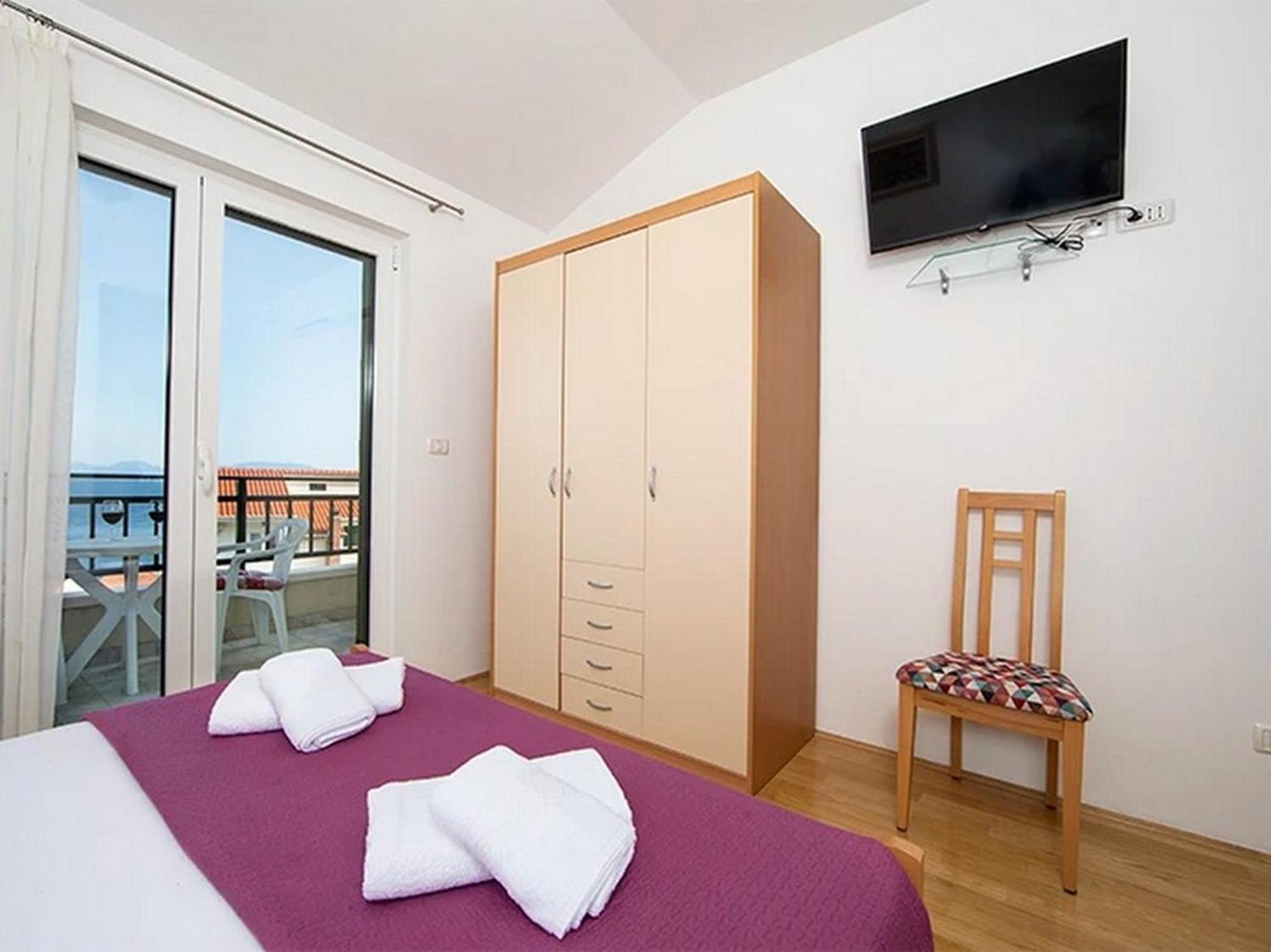 Apartments By The Sea Igrane, Makarska - 17292 객실 사진